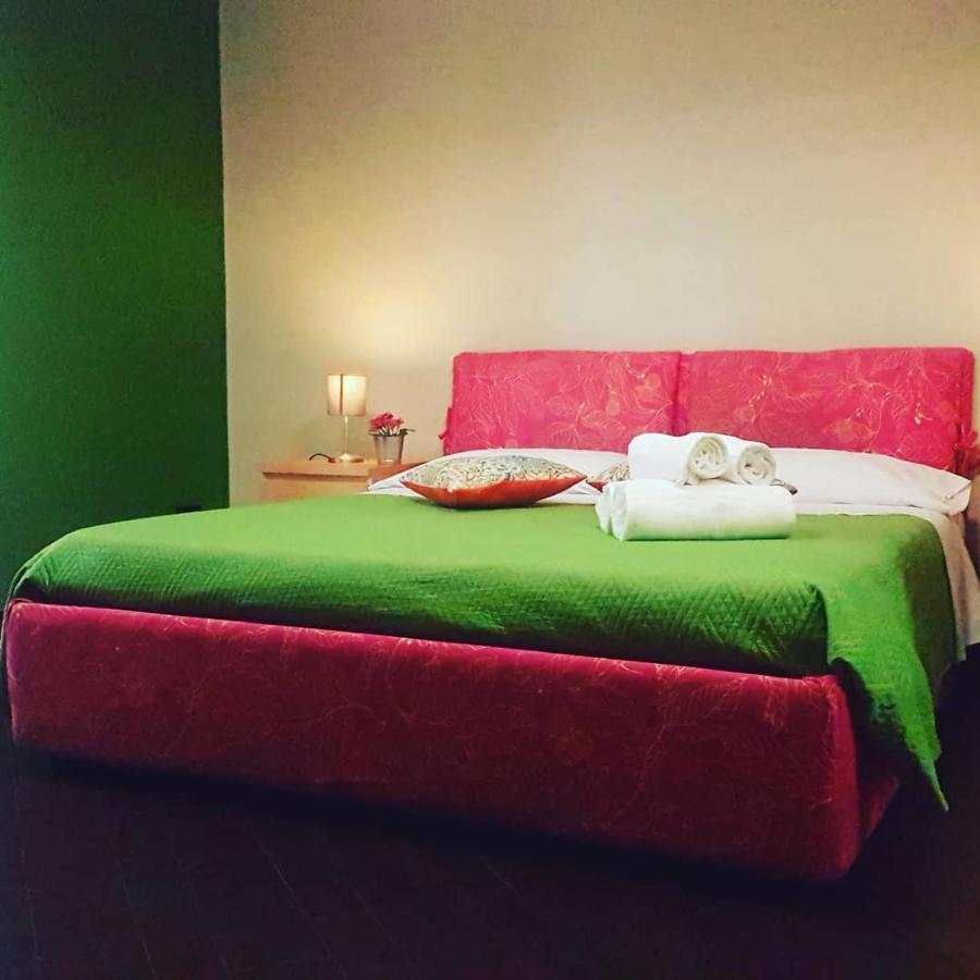 Bed and Breakfast XX Miglia Aeroporto di Catania Fontana Rossa Esterno foto