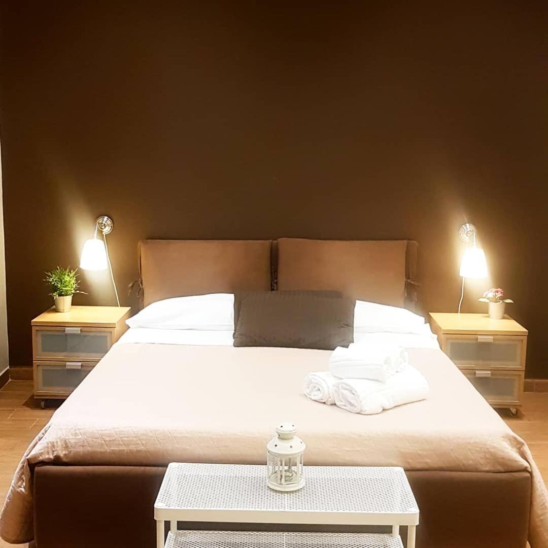 Bed and Breakfast XX Miglia Aeroporto di Catania Fontana Rossa Esterno foto